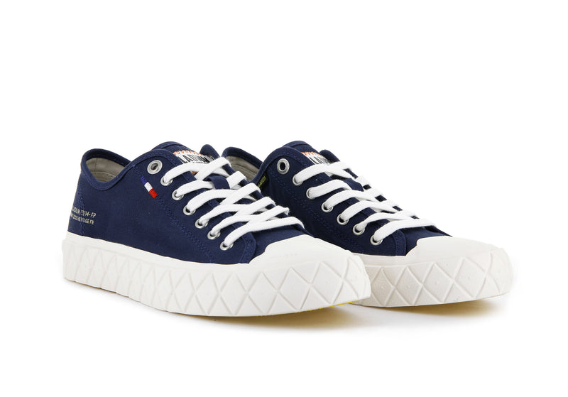 Mood Indigo Women's Palladium Palla Ace Canvas Low Tops | Israel  XLTNEH-945